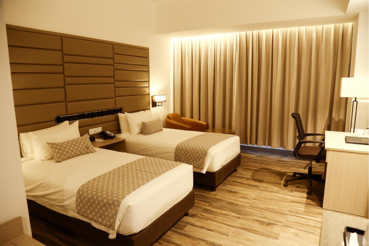 Best Western Sks Chattogram Chittagong Exterior foto